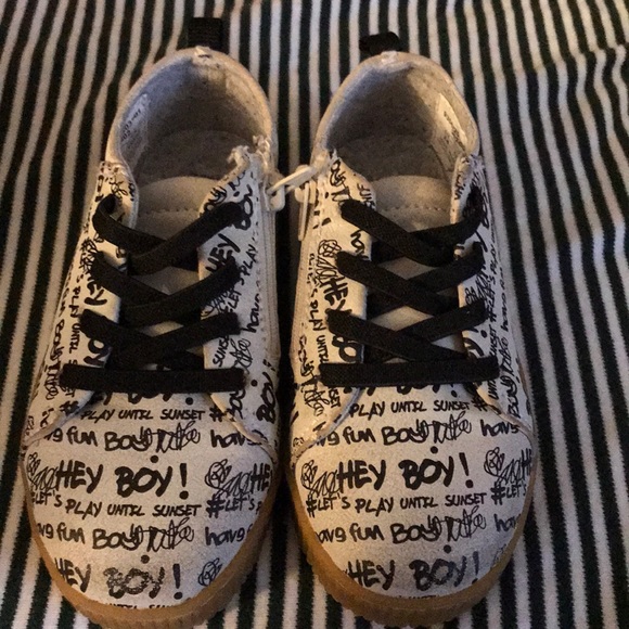 Zara - Picture 4 of 4